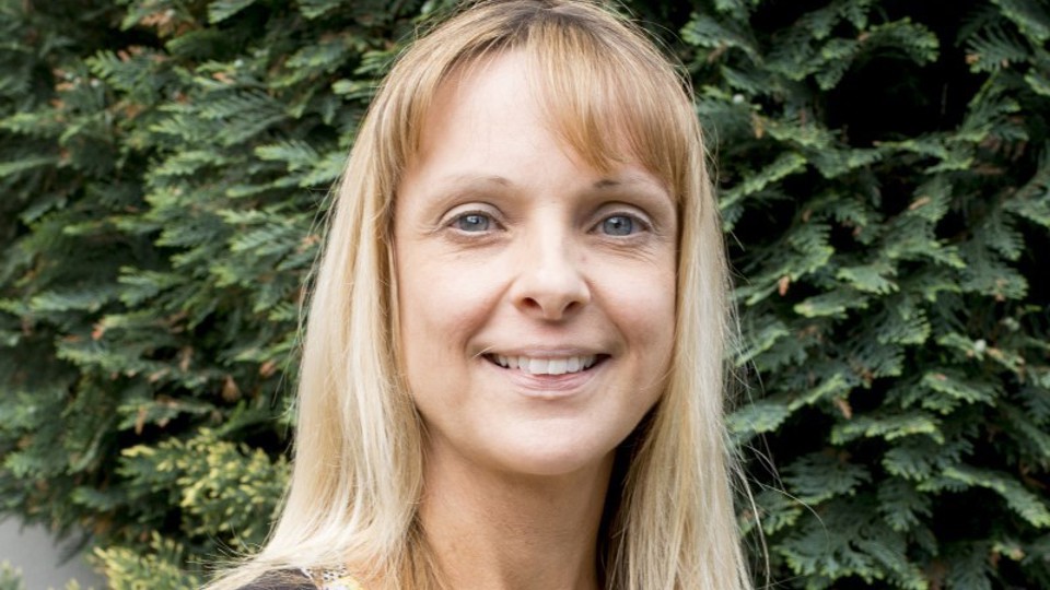 Laura Marsh